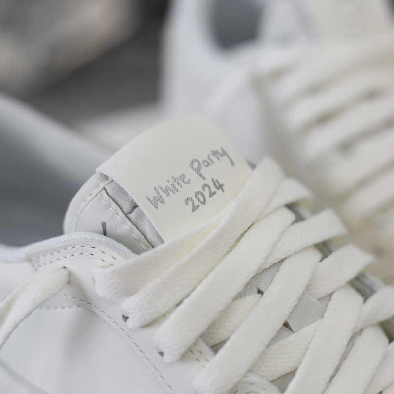 Jordan 1 Low Travis Scott 'WHITE PARTY'