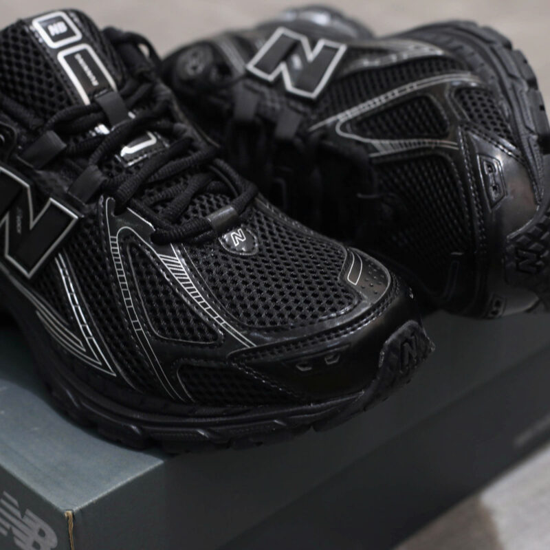 Giày New Balance 1906R 'Black Metallic Silver'