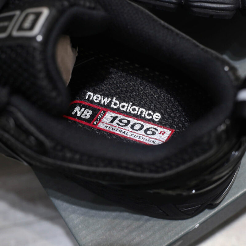 Giày New Balance 1906R 'Black Metallic Silver'