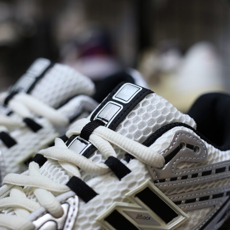 New Balance 1906R 'WHITE BLACK'