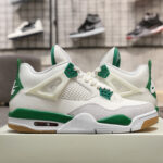 Nike SB x Air Jordan 4 Retro 'Pine Green'