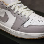 Air Jordan 1 Low 'Red College Grey'