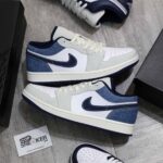 Giày Air Jordan 1 Low SE ‘Light Denim’