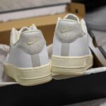 Giày Nike Air Force 1 '07 LX 'Pale Vanilla'