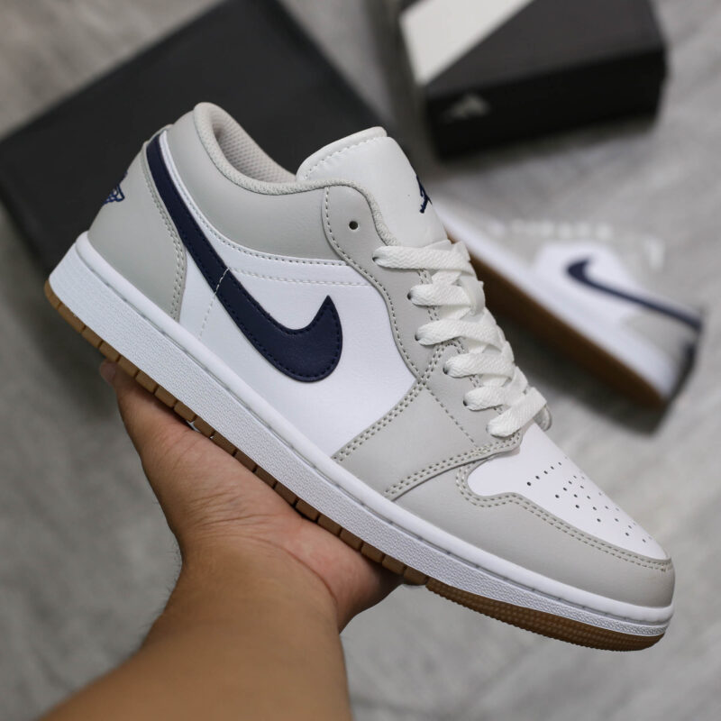 Giày Nike Air Jordan 1 Low ‘Georgetown’