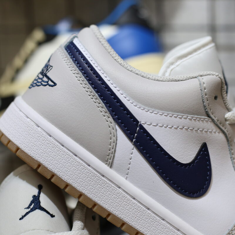 (BEST) Air Jordan 1 Low ‘Georgetown’