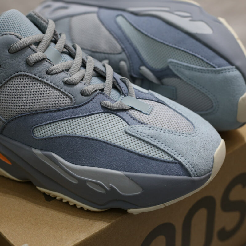 Giày Adidas Yeezy Boost 700 Inertia