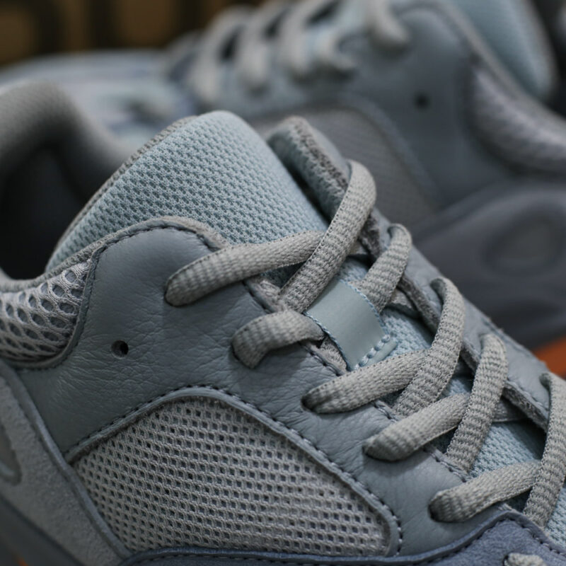 Giày Adidas Yeezy Boost 700 Inertia