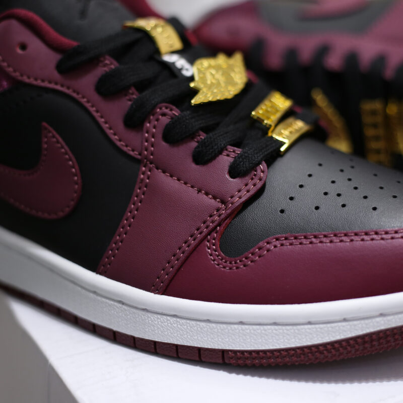 Air Jordan 1 Low SE ‘Dark Beetroot’