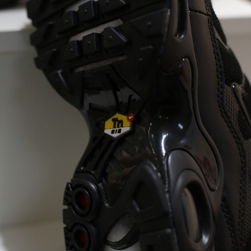 Giày Nike Air Max Plus ‘Triple Black’