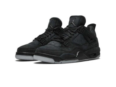 (BEST) Air Jordan 4 Retro 'KAWS BLACK'