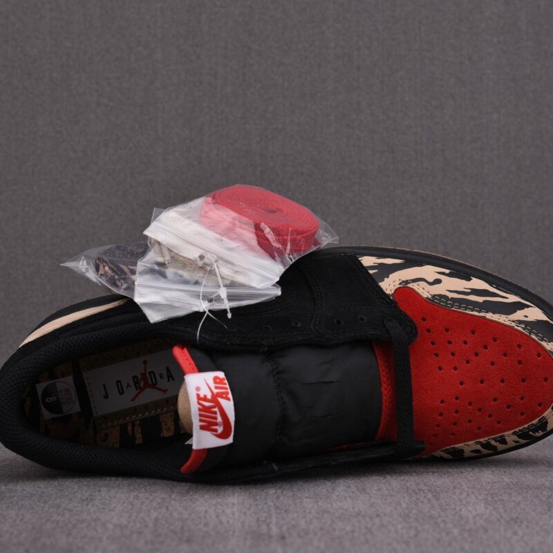 (BEST) Air Jordan 1 Low Retro OG SP x SoleFly ‘Everglades’