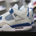 Air Jordan 4 Retro ‘Military Blue’