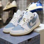 (BEST) Air Jordan 1 Low SE Denim 'Worn Blue'