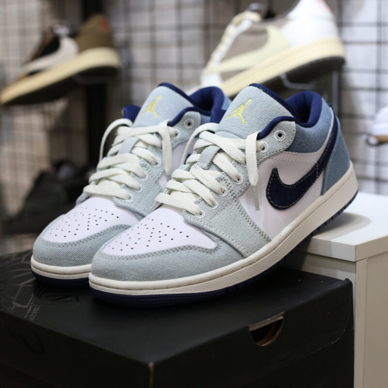 (BEST) Air Jordan 1 Low SE ‘Light Denim’