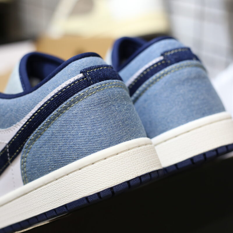 (BEST) Air Jordan 1 Low SE ‘Light Denim’