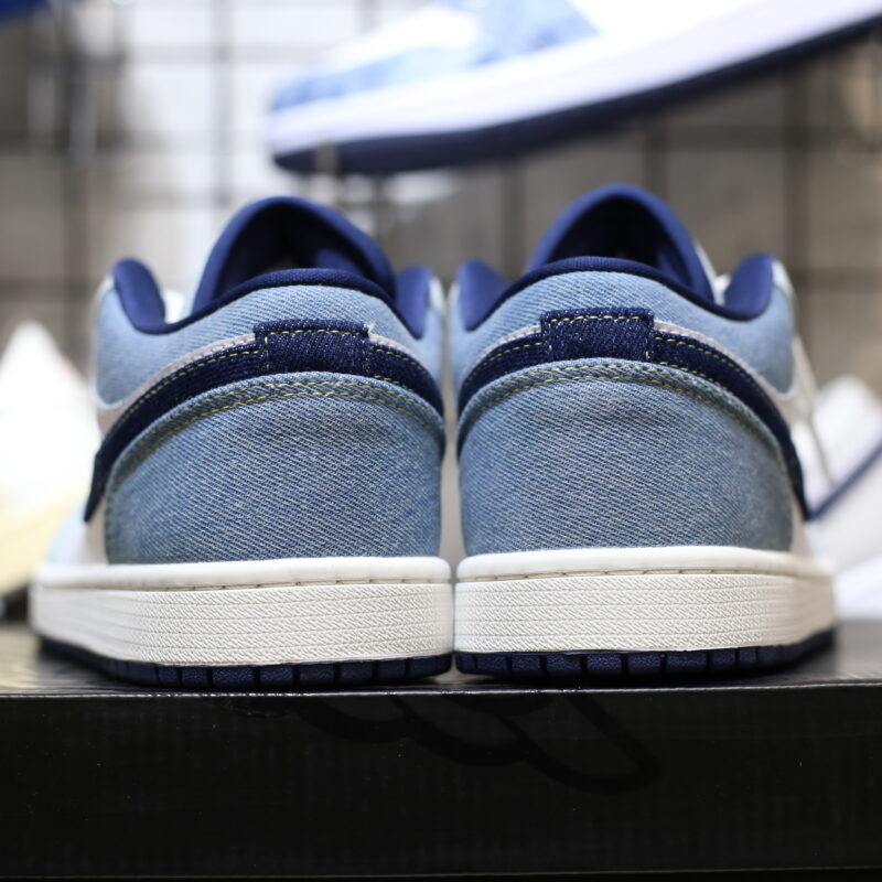 (BEST) Air Jordan 1 Low SE ‘Light Denim’