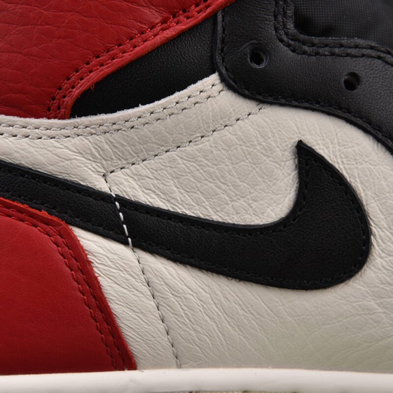 (BEST) Air Jordan 1 Retro High Og ‘Bred Toe’