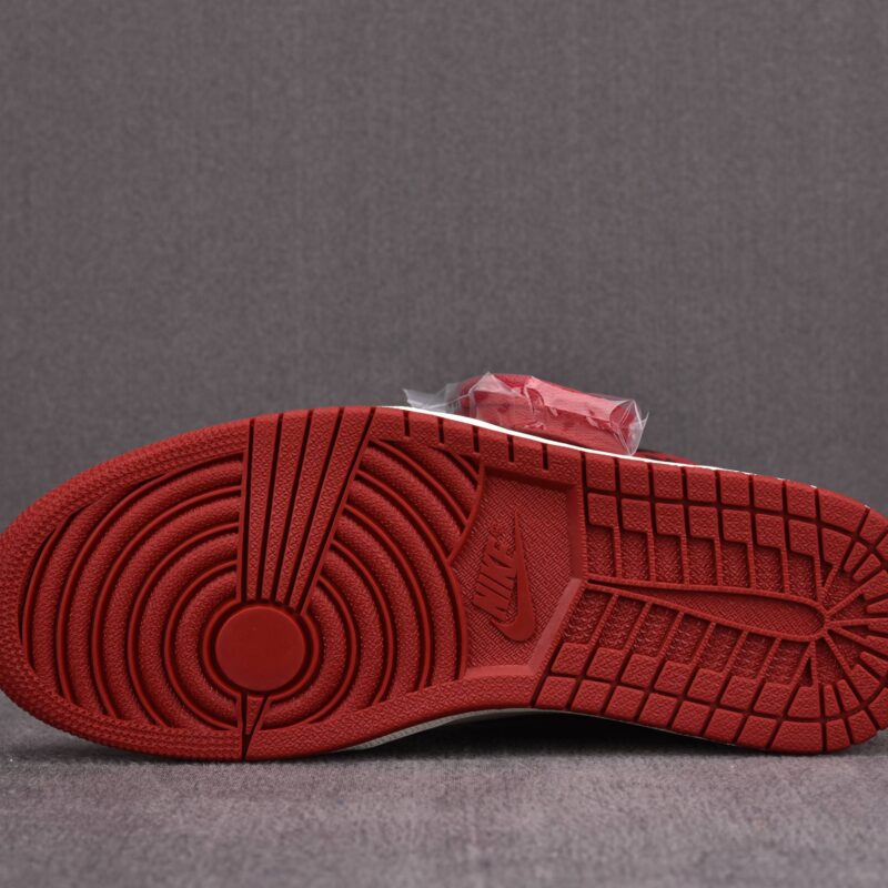 (BEST) Air Jordan 1 Retro High Og ‘Bred Toe’