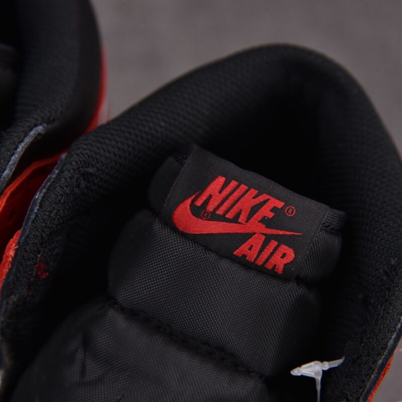 (BEST) Air Jordan 1 Retro High Og ‘Bred Toe’