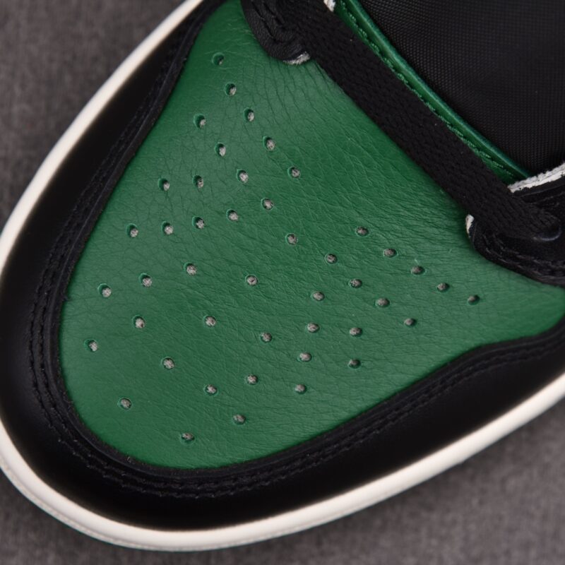 (BEST) Air Jordan 1 Retro High OG ‘Pine Green’