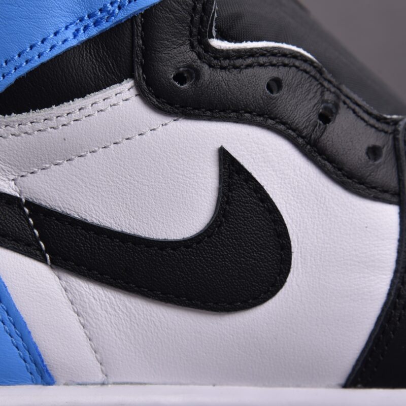 (BEST) Air Jordan 1 Retro High ‘UNC Toe’