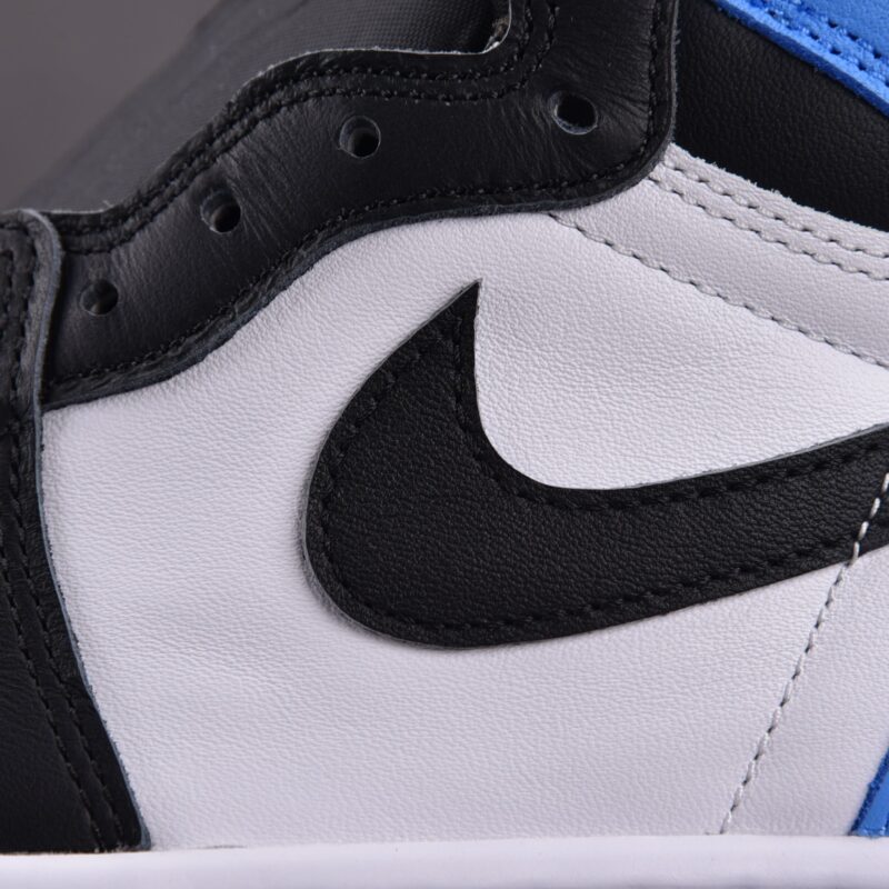 (BEST) Air Jordan 1 Retro High ‘UNC Toe’