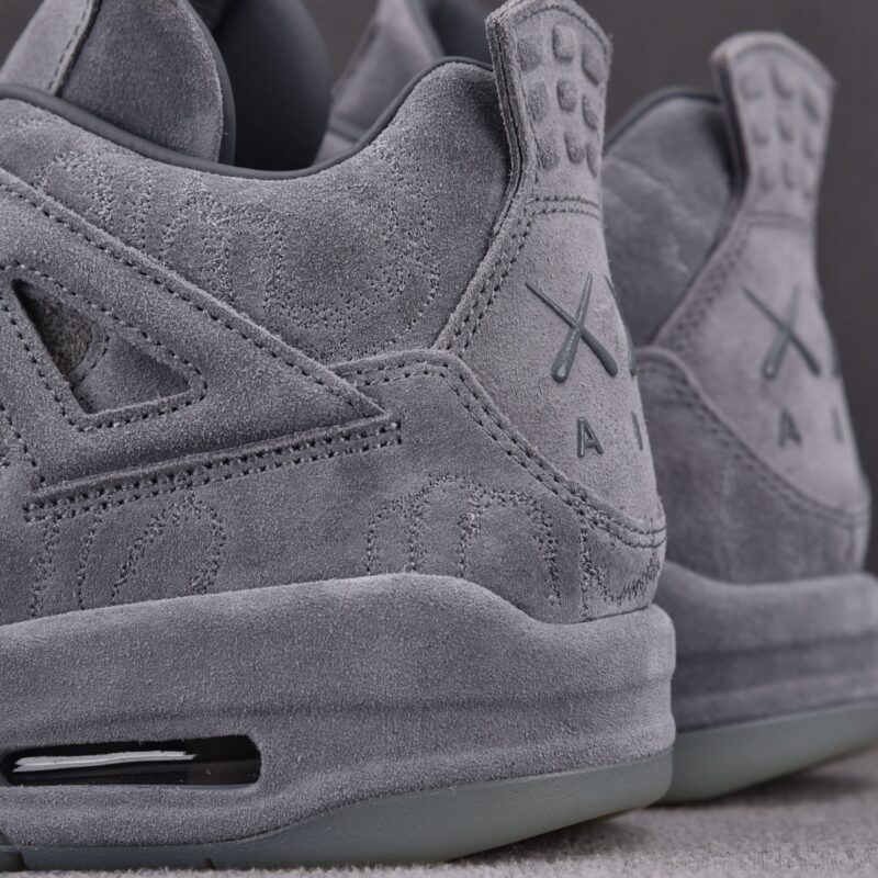 (BEST) Air Jordan 4 Retro 'Kaws'