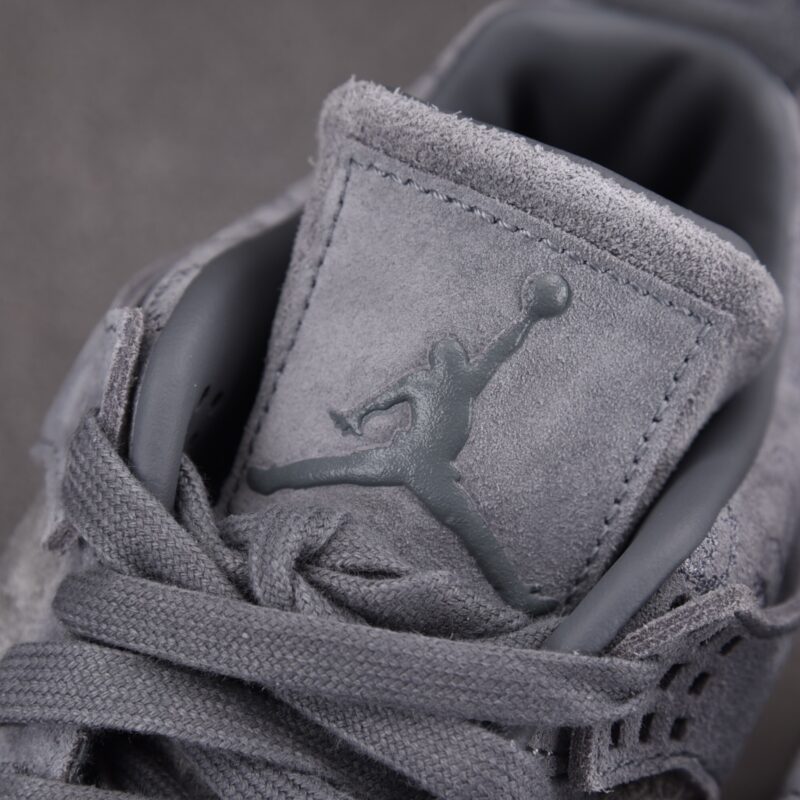 (BEST) Air Jordan 4 Retro 'Kaws'