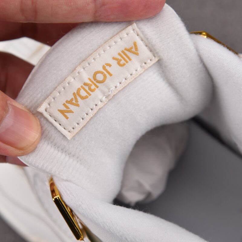 (BEST) Air Jordan 4 Retro 'METALLIC GOLD'