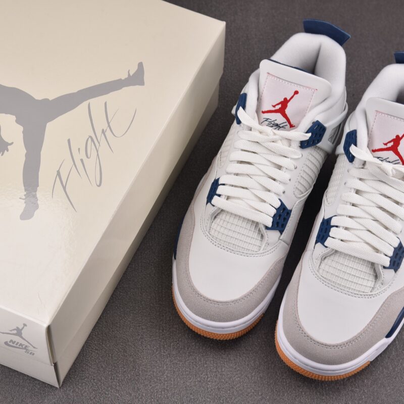 (BEST) Air Jordan 4 Retro SB 'Navy'