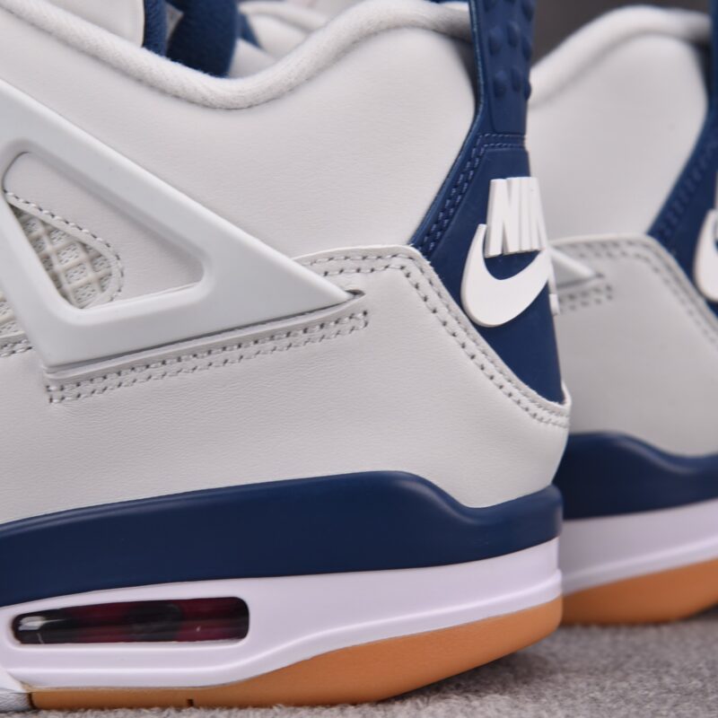 (BEST) Air Jordan 4 Retro SB 'Navy'
