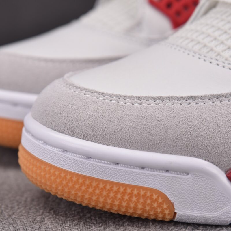 (BEST) Air Jordan 4 Retro SB 'Varsity Red'