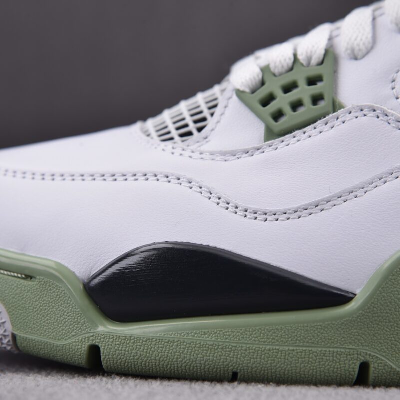 (BEST) Air Jordan 4 Retro 'SEAFOAM'