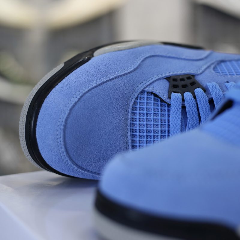 (BEST) Jordan 4 Retro ‘UNIVERSITY BLUE’