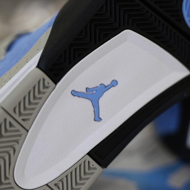 (BEST) Jordan 4 Retro ‘UNIVERSITY BLUE’
