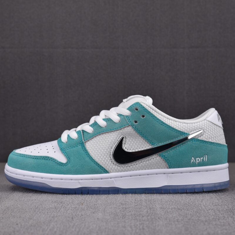 (BEST) Nike SB Dunk Low 'APRIL SKATEBOARDS'