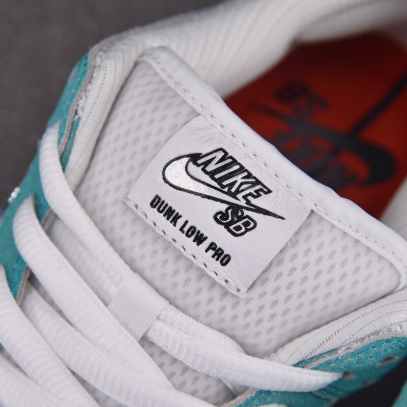 (BEST) Nike SB Dunk Low 'APRIL SKATEBOARDS'