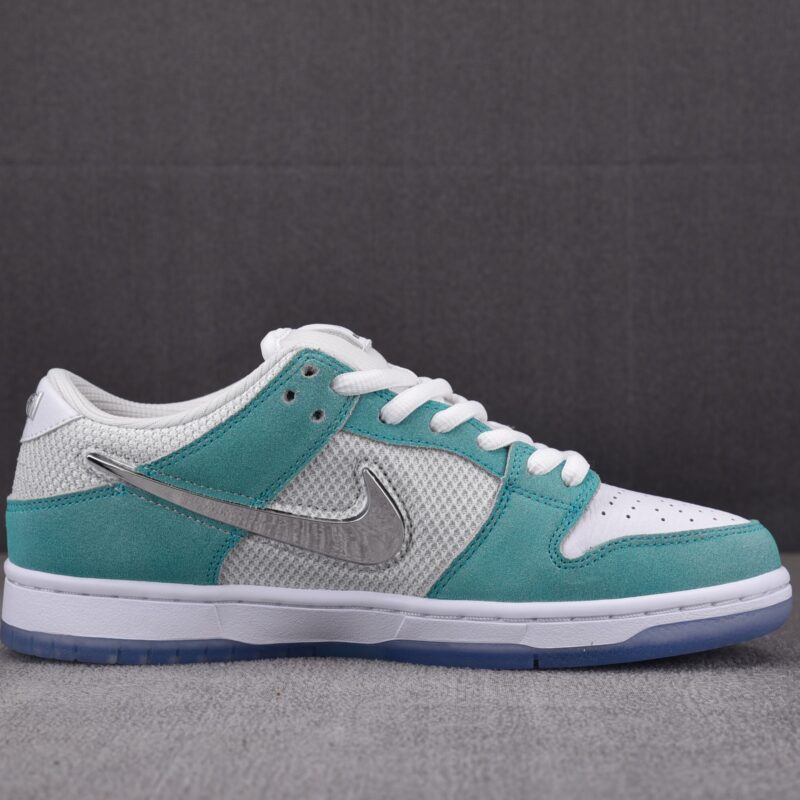 (BEST) Nike SB Dunk Low 'APRIL SKATEBOARDS'