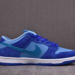 (BEST) Nike SB Dunk Low Pro 'BLUE RASPBERRY'