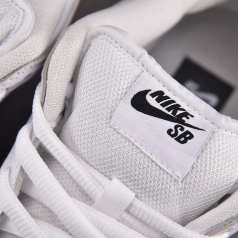 (BEST) Nike SB Dunk Low Pro 'WHITE GUM'