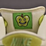 (BEST) Nike SB Dunk Low 'SOUR APPLE'
