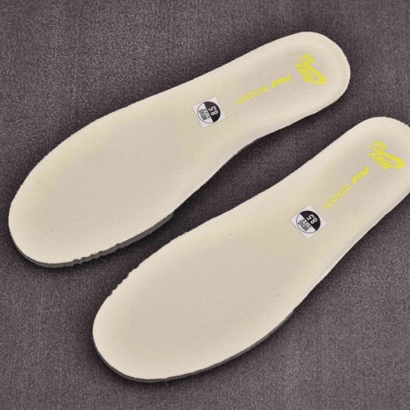 (BEST) Nike SB Dunk Low 'SOUR APPLE'