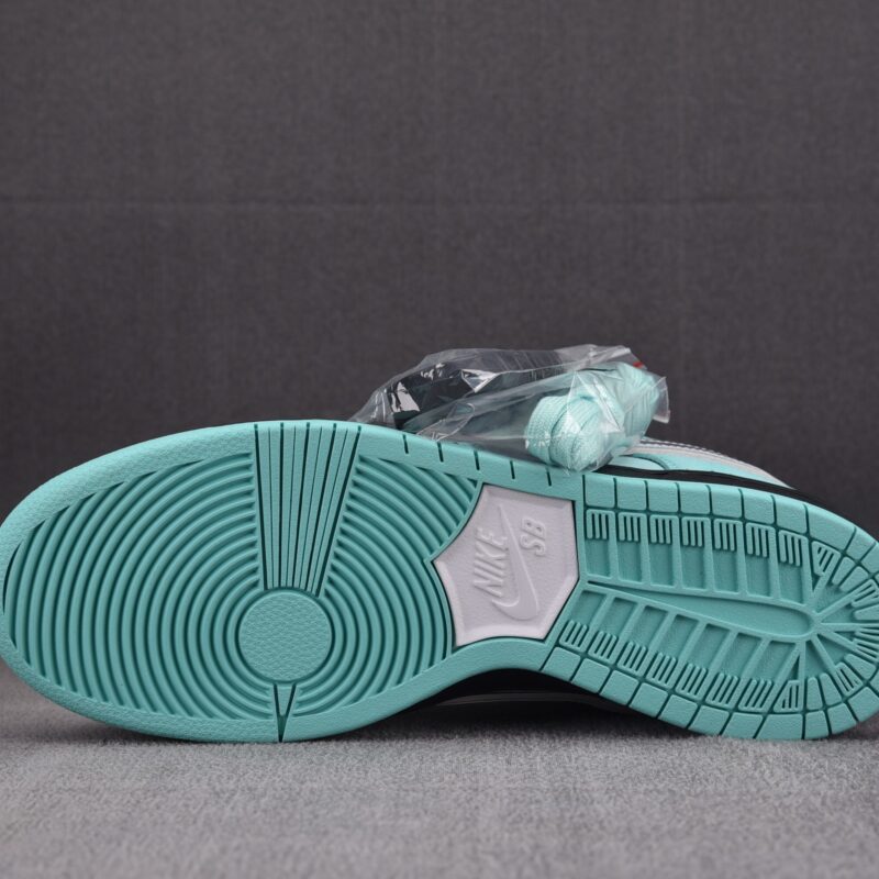 (BEST) Nike SB Dunk Low x CONCEPTS Tiffany Lobster