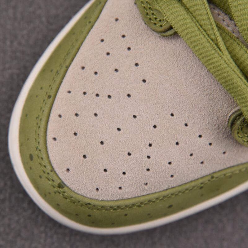 (BEST) Yuto Horigome × Nike SB Dunk Low Pro QS 'MATCHA'