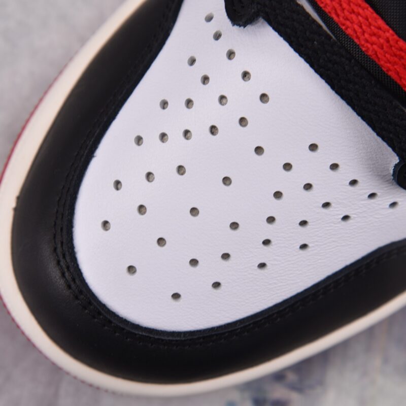 (BEST) Air Jordan 1 High OG 'Black Toe Reimagined'