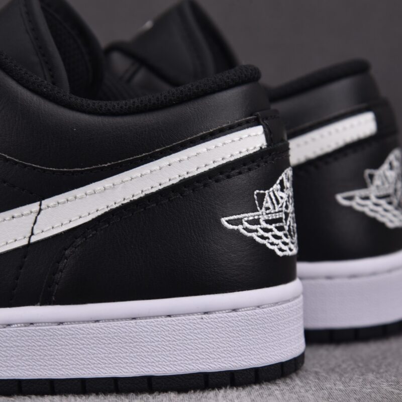 (BEST) Air Jordan 1 Low 'ORCA'
