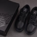 (BEST) Air Jordan 1 Low 'BLACK WHITE DARK SMOKE GREY'