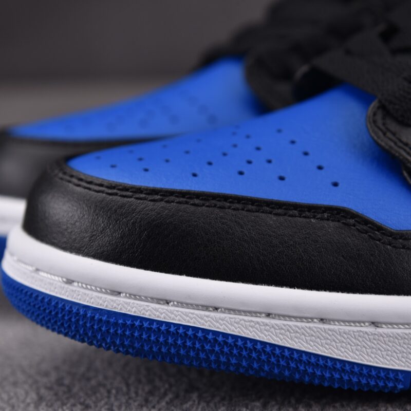 (BEST) Air Jordan 1 Low 'ROYAL TOE'