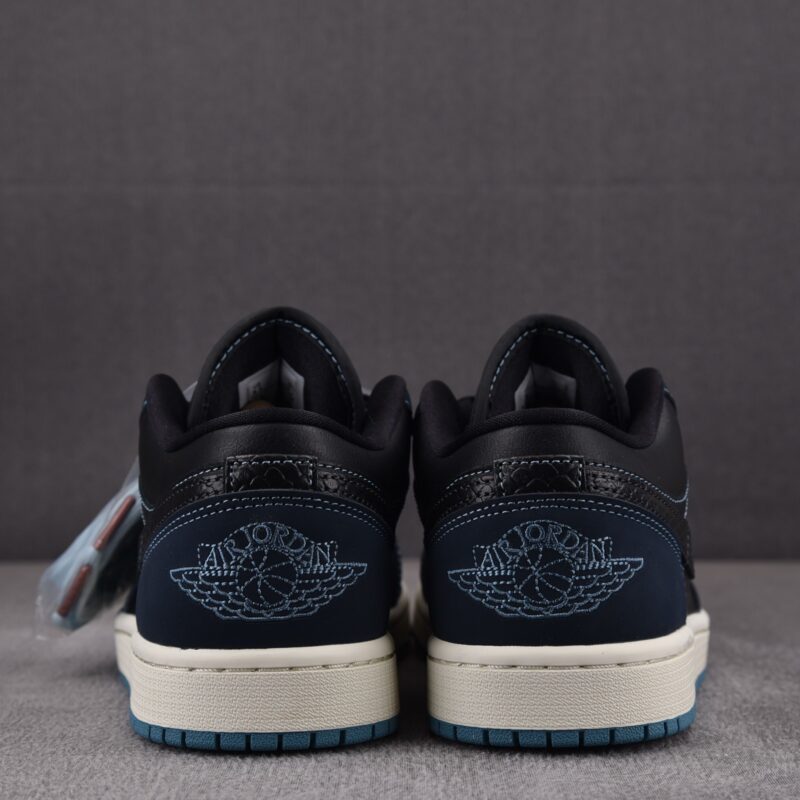 (BEST) Air Jordan 1 Low SE Black 'DARK OBSIDIAN SNAKESKIN'